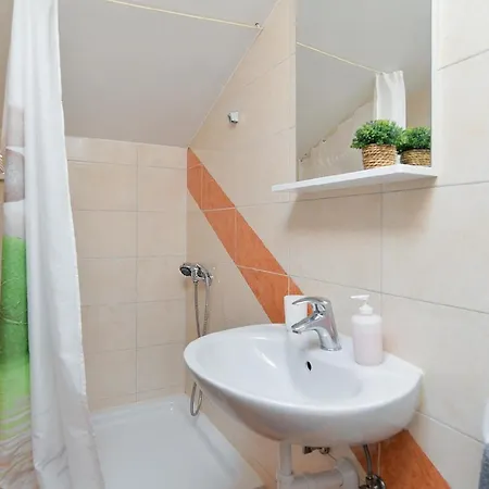 Fuer 2 Personen Ca 20 Qm In Fazana, Istrien Istrische Riviera Apartment