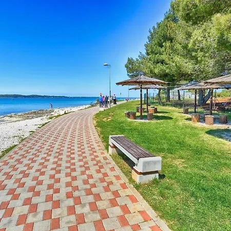 Fuer 2 Personen Ca 20 Qm In Fazana, Istrien Istrische Riviera Apartment Fazana